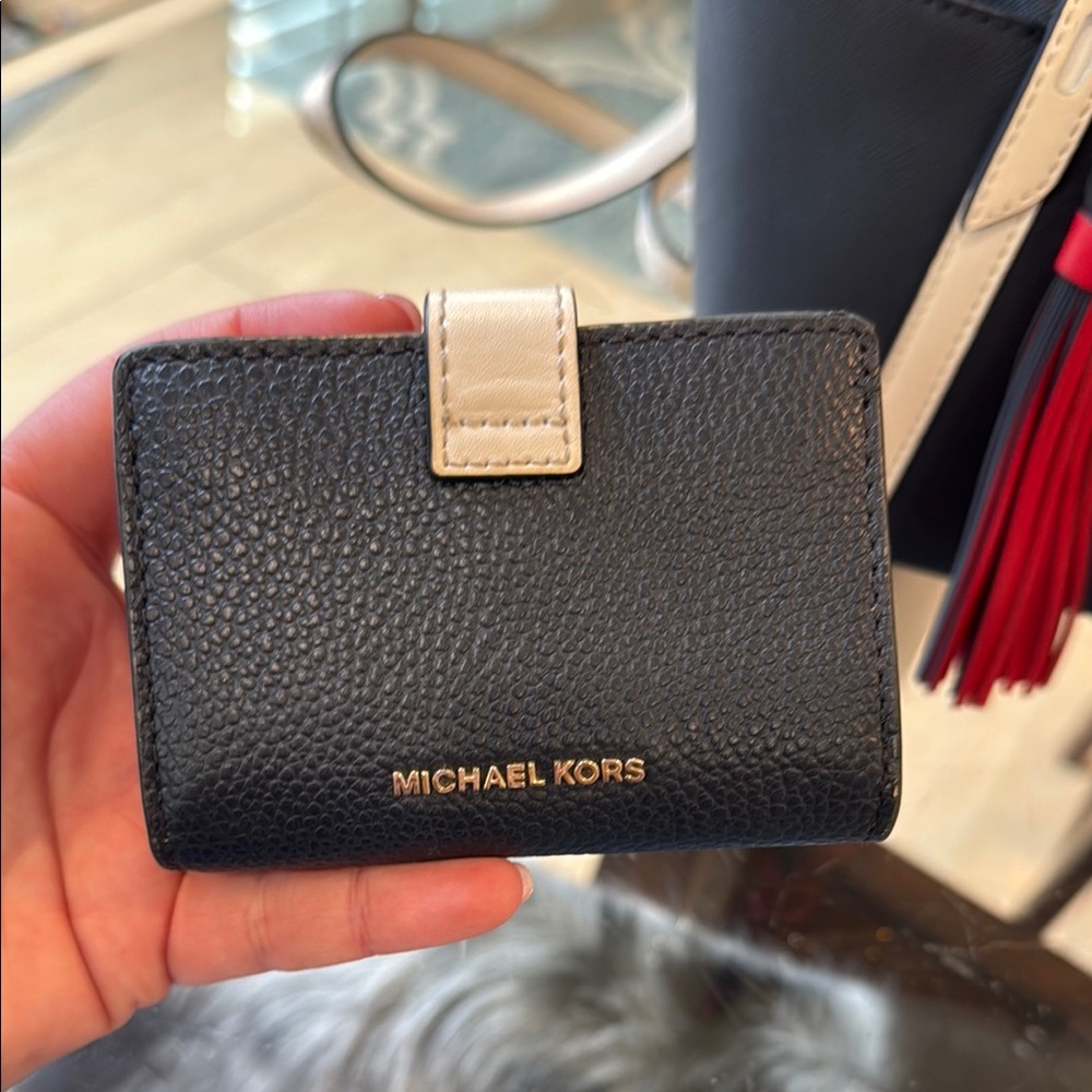Michael Kors Satchel with Textured Leather and Gold Hardware - Picture 4 of 14